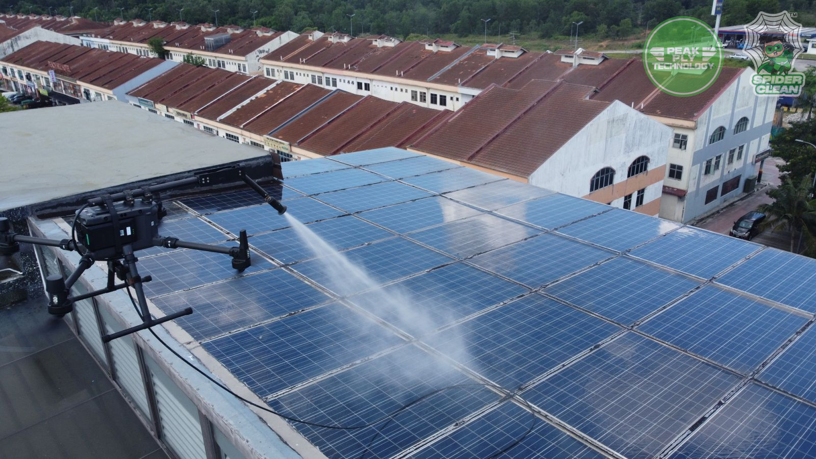 Peak Fly Technology (M) Sdn. Bhd. | Project - Solar Panel Cleaning